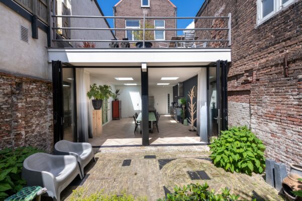 Bifold Doors - How To Choose The Right Bifold Door for Your Home 7