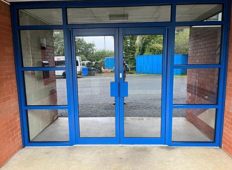 Thermal Commercial Door and Framing 1